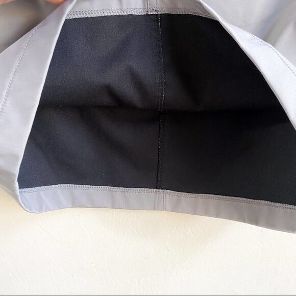 NWT Zara Gray‎ Water Repellent Zip Mini Skirt - Picture 4 of 7